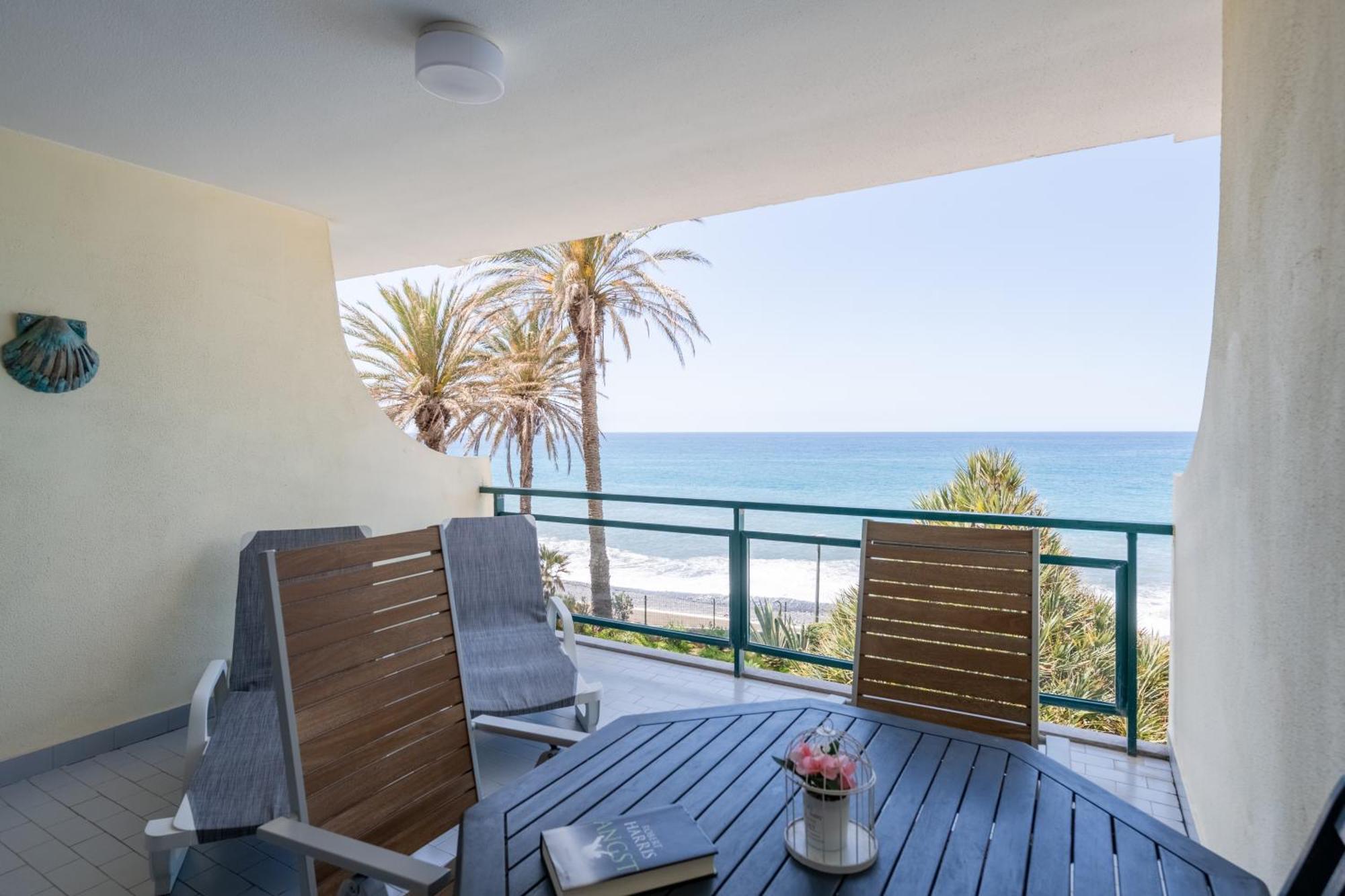 Atlantic View Apartment At Formosa Beach Funchal  Exterior photo