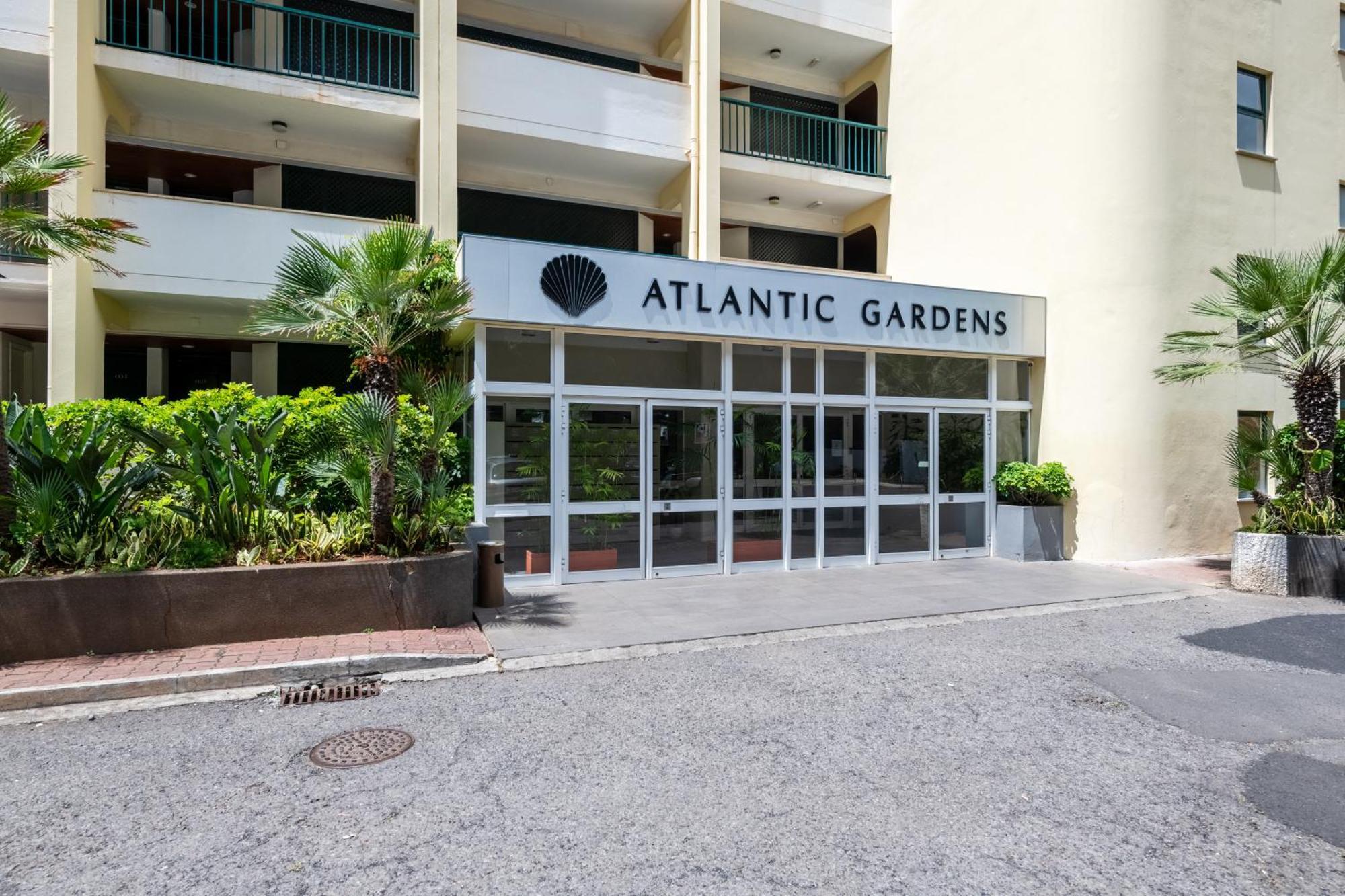 Atlantic View Apartment At Formosa Beach Funchal  Exterior photo
