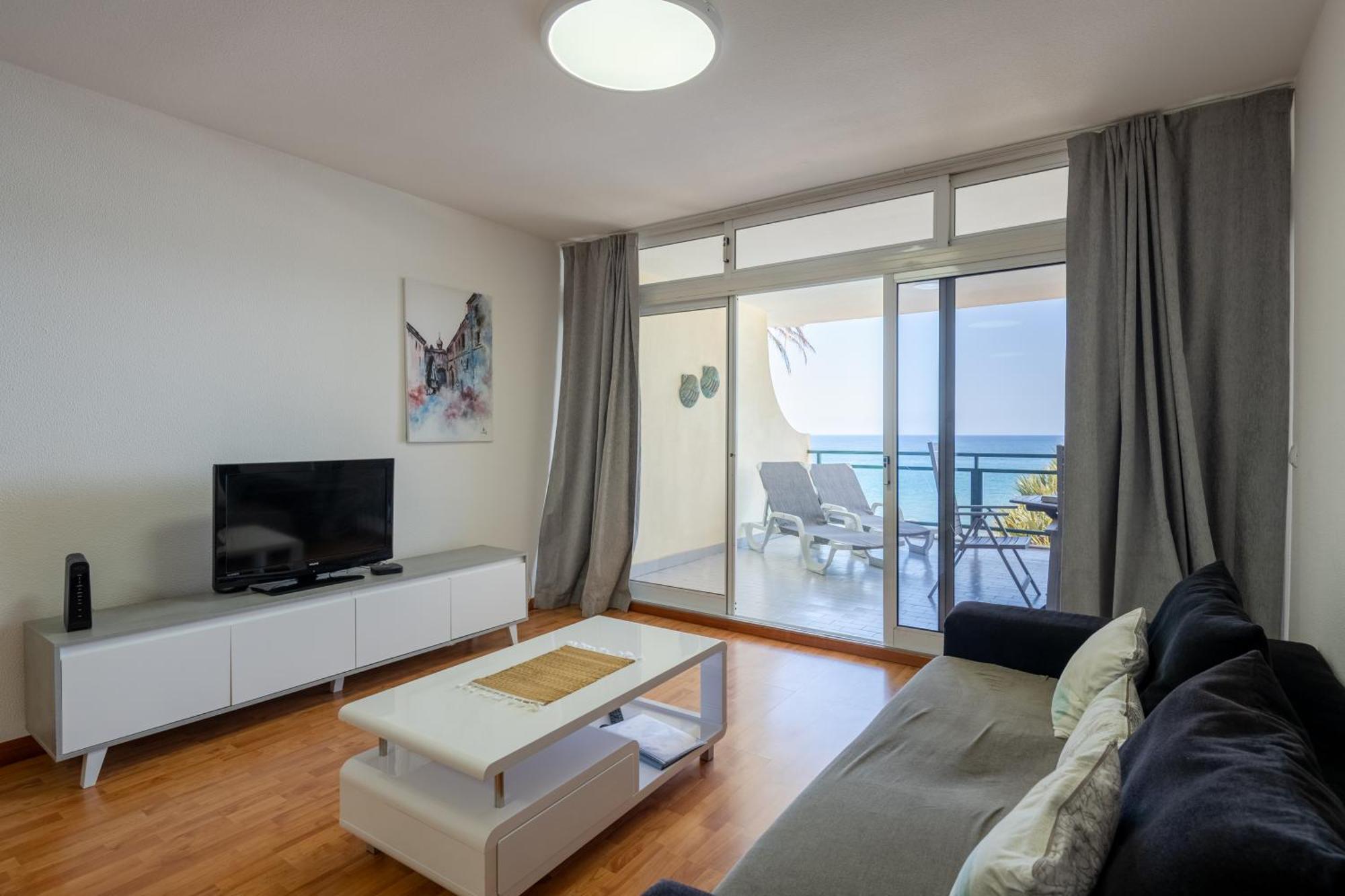 Atlantic View Apartment At Formosa Beach Funchal  Exterior photo