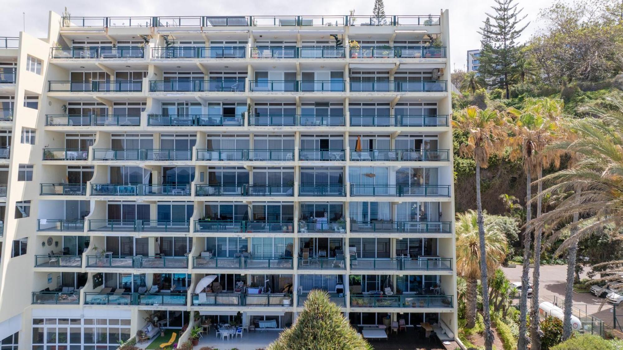 Atlantic View Apartment At Formosa Beach Funchal  Exterior photo