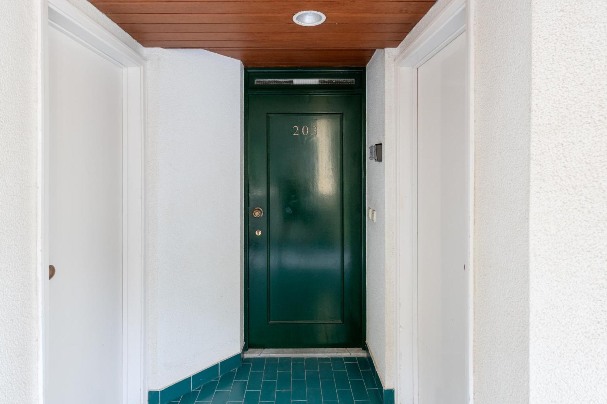 Atlantic View Apartment At Formosa Beach Funchal  Exterior photo