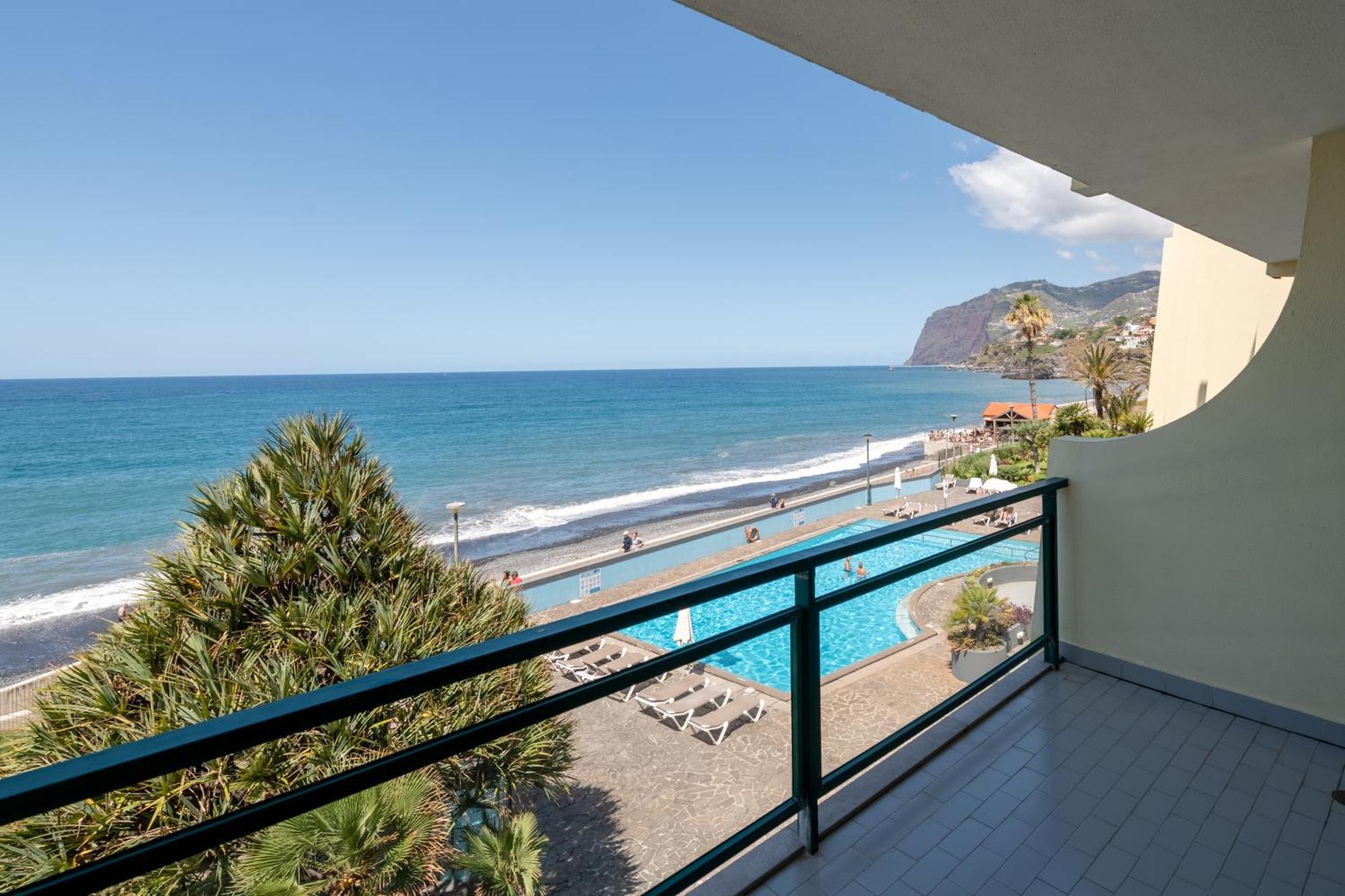 Atlantic View Apartment At Formosa Beach Funchal  Exterior photo